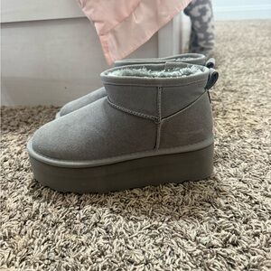 Gray Women's Platform Slippers